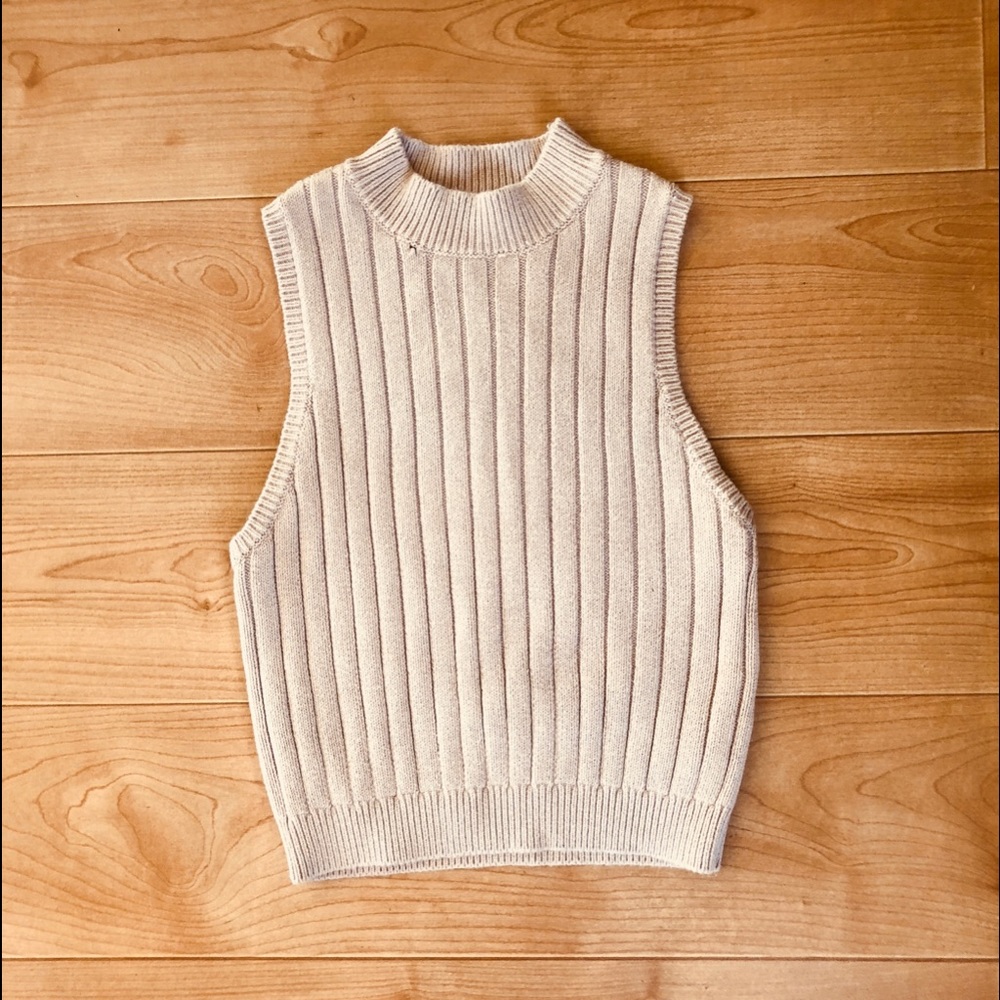 ‘Sweater’ Crop Top